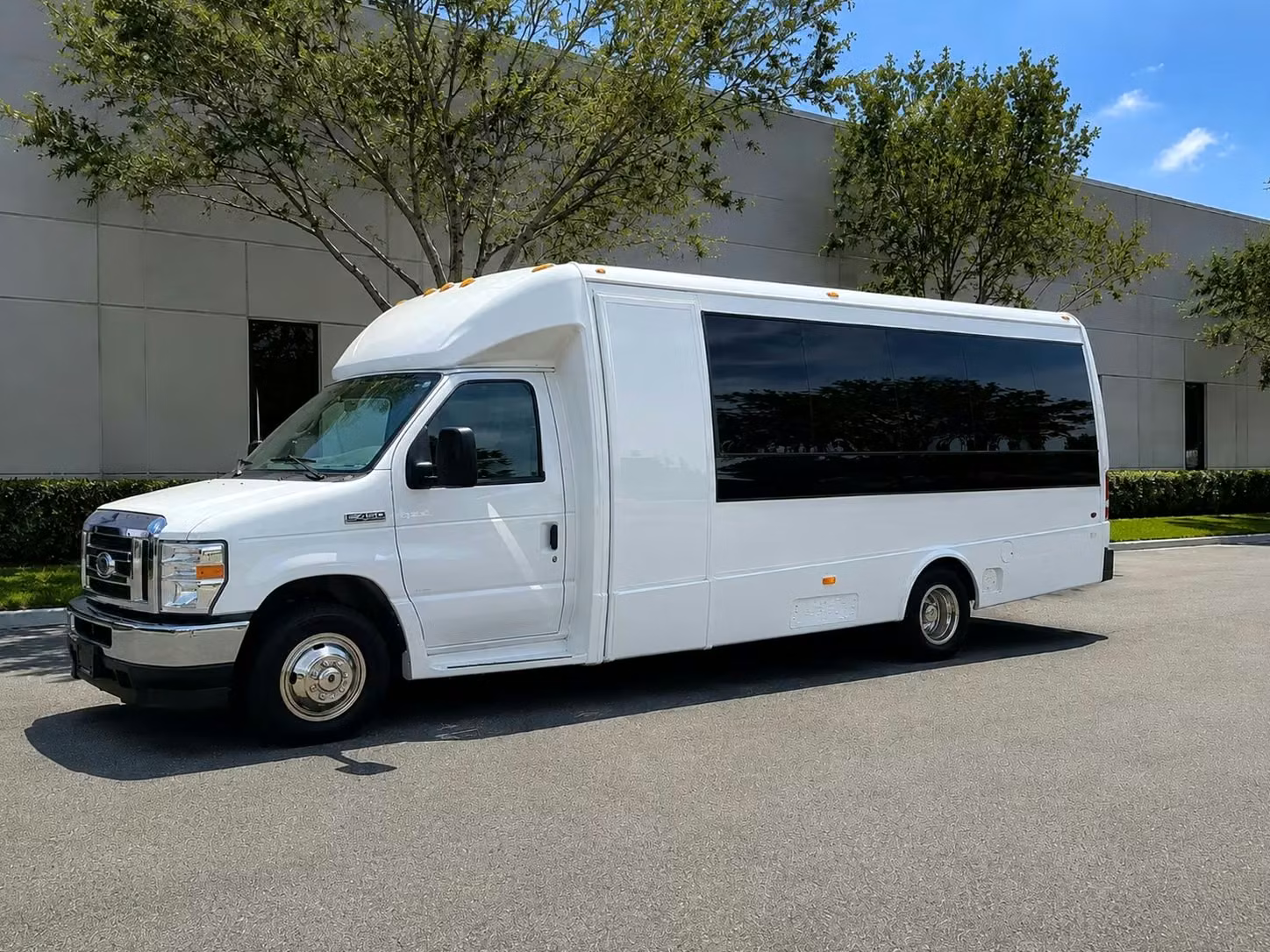 winter springs 15 passenger minibus rental