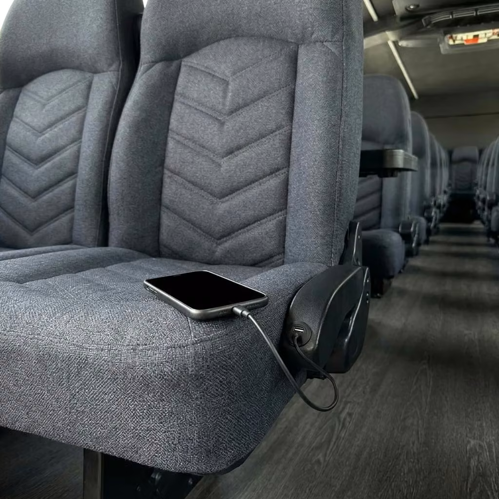 winter springs 25 passenger minibus usb charging