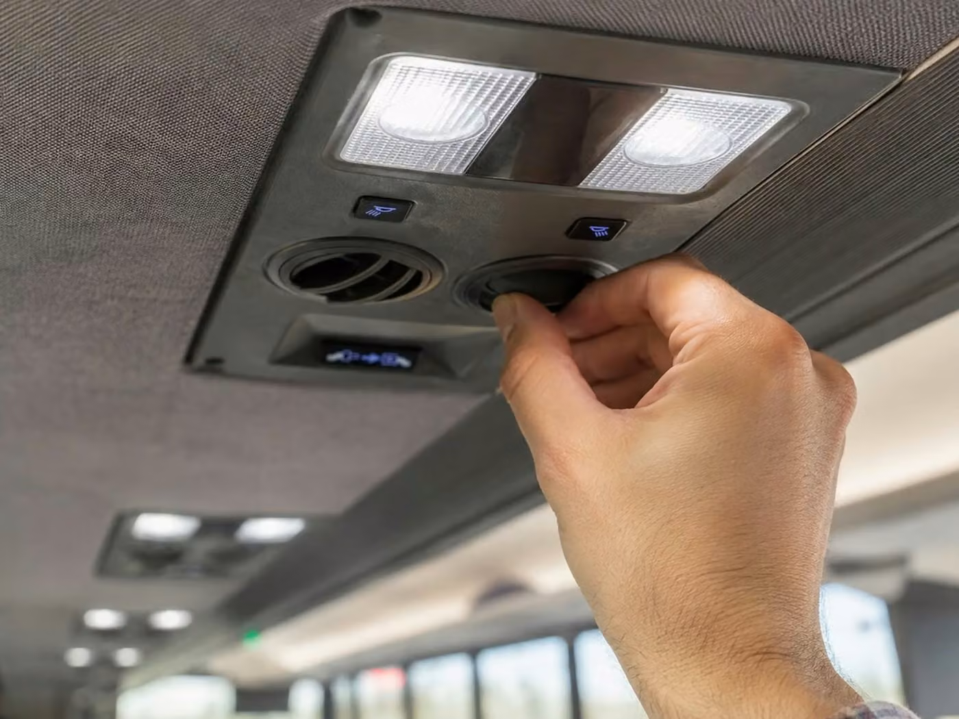 winter springs 28 passenger minibus air conditioning