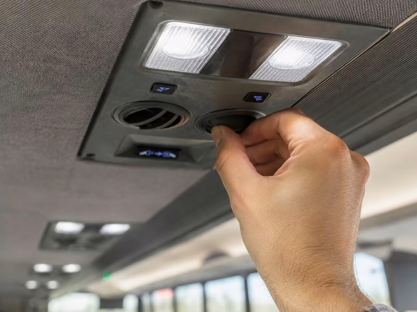 winter springs 30 passenger minibus air conditioning